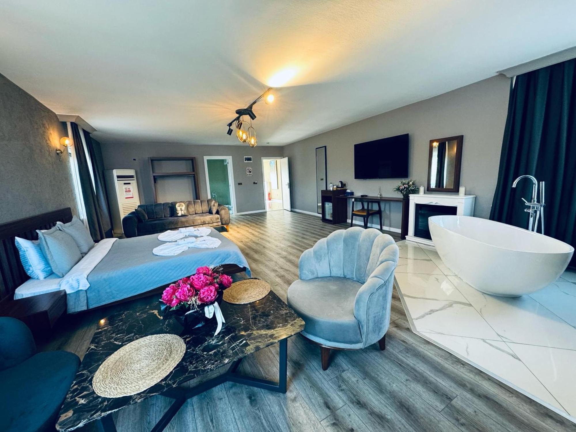 Istanbul Airport Treekos Suite Hotel Karaburun  Buitenkant foto