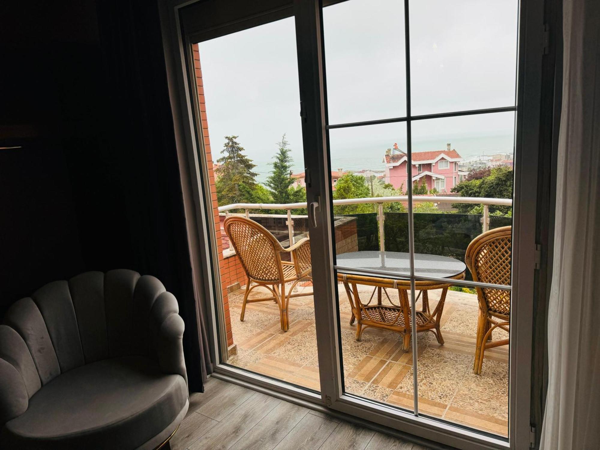 Istanbul Airport Treekos Suite Hotel Karaburun  Buitenkant foto